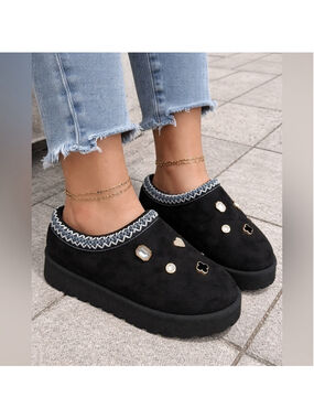Studded Charm Women's Platform Mule Slippers Black Size 6 New